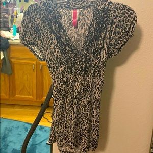 Classy leopard top